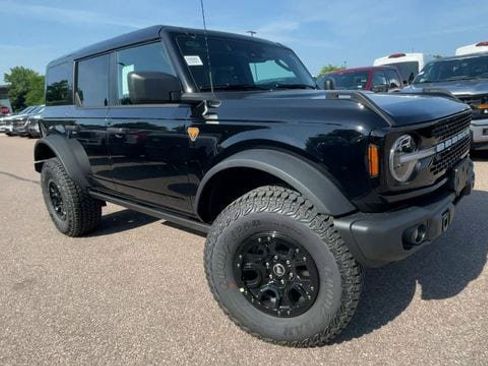 New 2026 Ford Bronco Badlands w/ Sasquatch Package AWD/4WD image 8