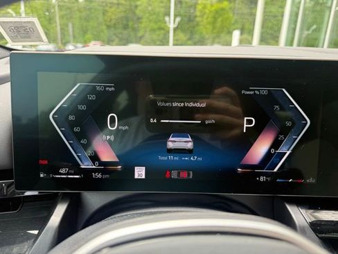 Used 2026 BMW 530i xDrive w/ Executive Package image 13