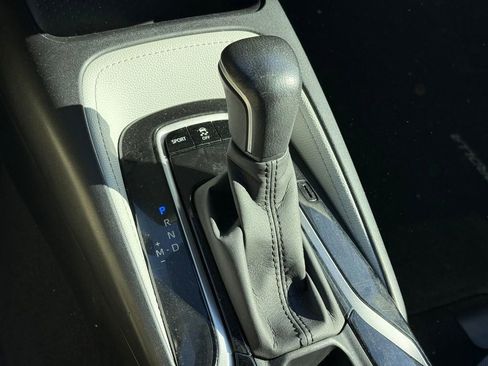 Used 2020 Toyota Corolla SE image 18