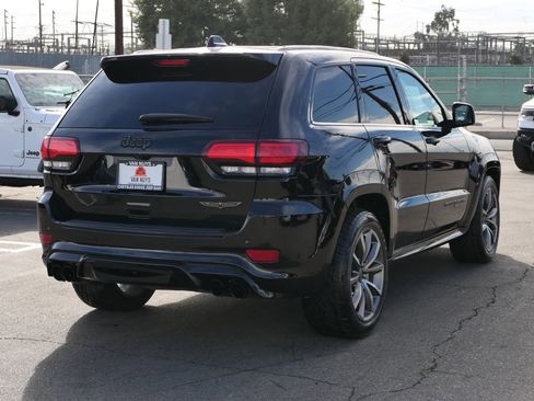 Used 2018 Jeep Grand Cherokee Trackhawk image 4