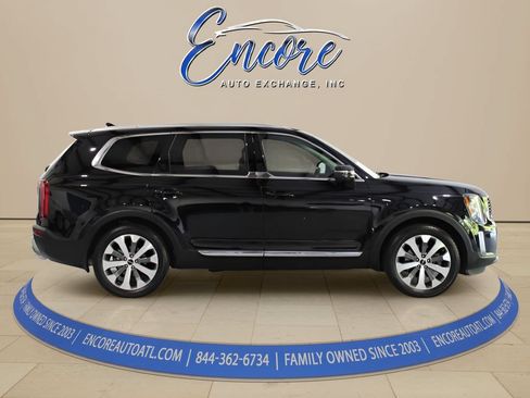 Used 2022 Kia Telluride EX w/ EX Premium Package FWD image 7