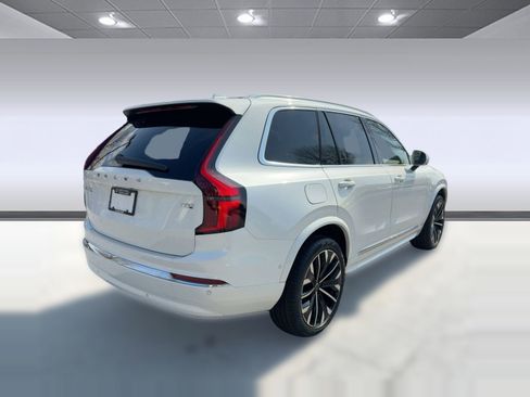 New 2026 Volvo XC90 T8 Plus w/ Protection Package Premier image 9