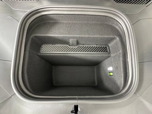New 2026 Porsche Cayenne Turbo AWD/4WD image 45
