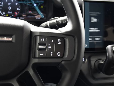 New 2026 Land Rover Defender 110 S AWD/4WD image 30