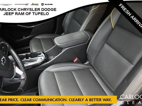 Used 2025 Chevrolet Trax ACTIV w/ Driver Confidence Package FWD image 30