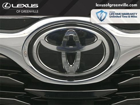 Used 2024 Toyota Highlander Limited image 34