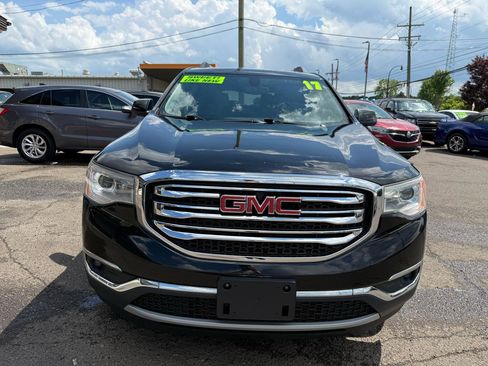 Used 2017 GMC Acadia SLE FWD image 2