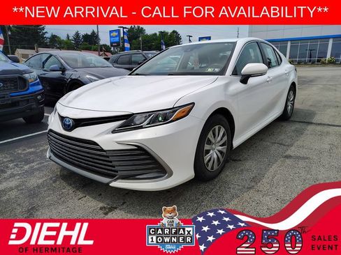 Used 2022 Toyota Camry LE w/ Cold Weather Package FWD image 1