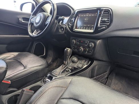 Used 2018 Jeep Compass Limited w/ Safe & Security Group AWD/4WD image 33