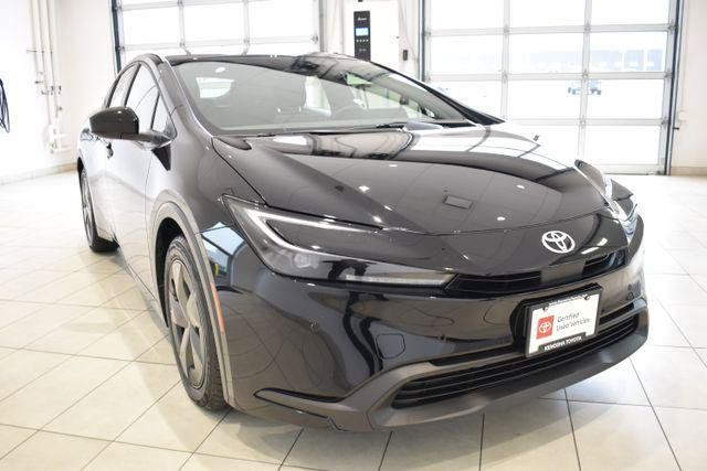 Certified 2026 Toyota Prius LE FWD image 1