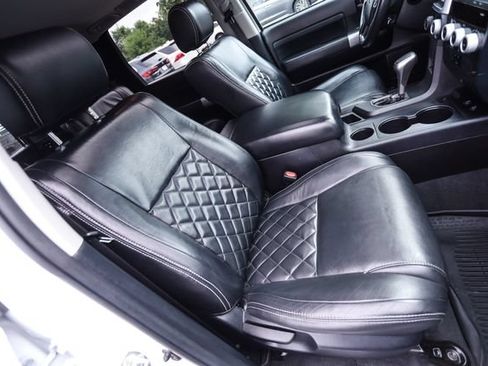 Used 2022 Toyota Sequoia TRD Sport AWD/4WD image 25