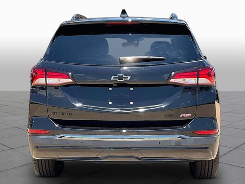 Used 2022 Chevrolet Equinox RS w/ LPO, Floor Liner Package AWD/4WD image 5