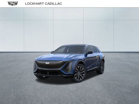 New 2025 Cadillac Lyriq Sport image 8