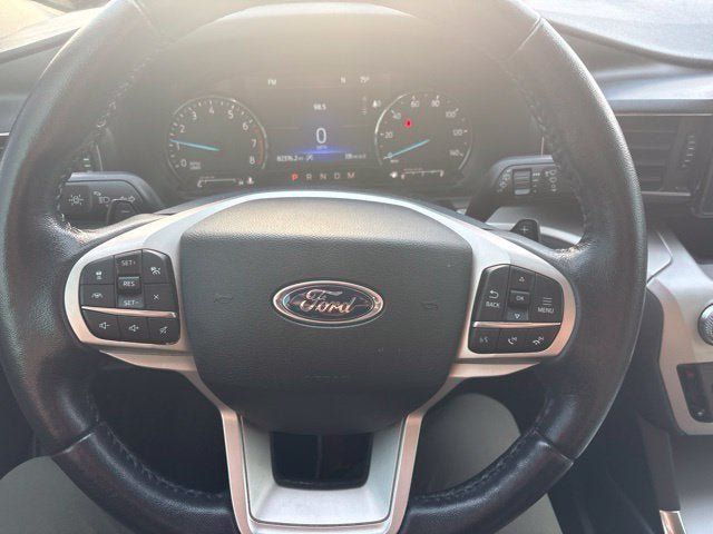 Certified 2020 Ford Explorer XLT w/ Equipment Group 202A AWD/4WD image 12