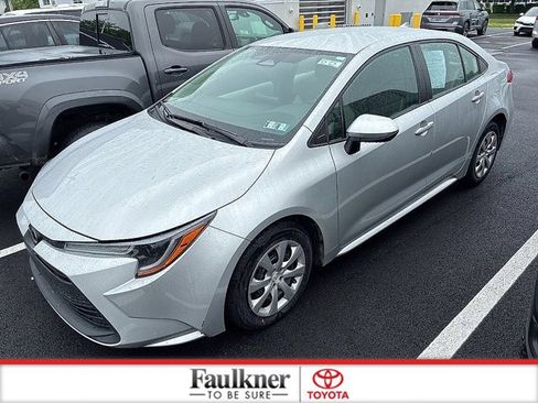 Used 2024 Toyota Corolla LE FWD image 20