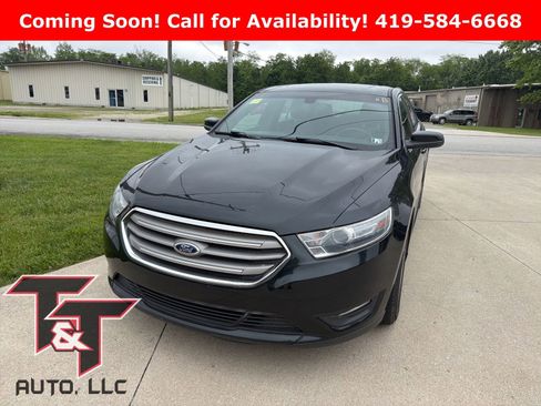 Used 2014 Ford Taurus SEL w/ Equipment Group 201A AWD/4WD image 4