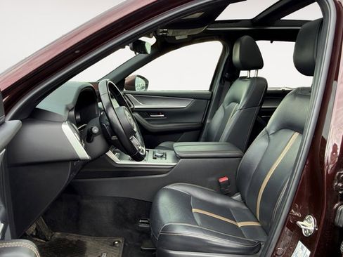 Used 2024 MAZDA CX-90 3.3 Turbo w/ Premium Plus Pkg image 10