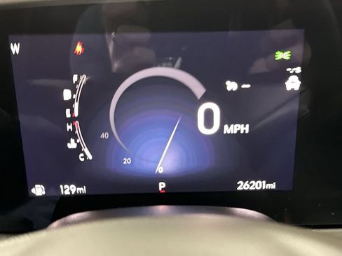 Used 2024 Buick Encore GX Sport Touring AWD/4WD image 12