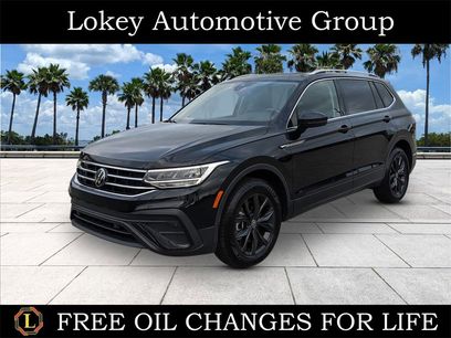 Certified 2024 Volkswagen Tiguan SE w/ Panoramic Sunroof Package