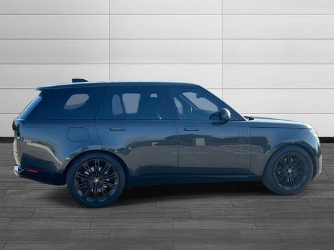 Certified 2025 Land Rover Range Rover SE AWD/4WD image 6