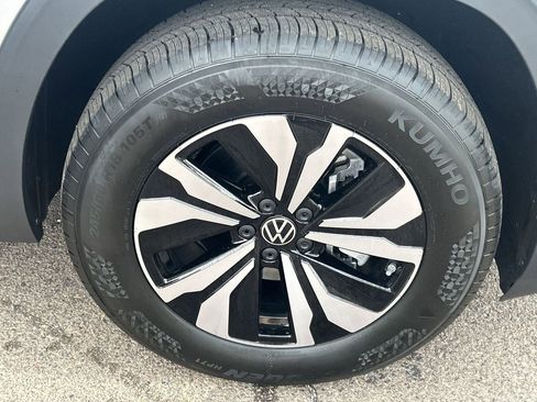 New 2026 Volkswagen Atlas SE AWD/4WD image 6