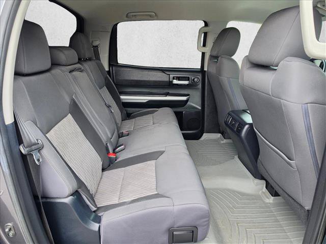 Used 2016 Toyota Tundra SR5 w/ SR5 Upgrade Package AWD/4WD image 12