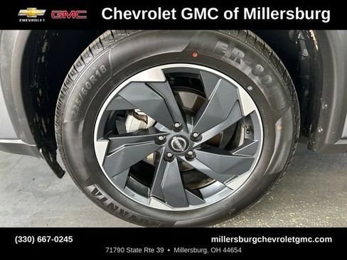 Used 2024 Nissan Rogue SV AWD/4WD image 13
