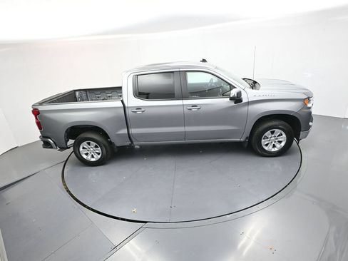 Used 2025 Chevrolet Silverado 1500 LT RWD image 23