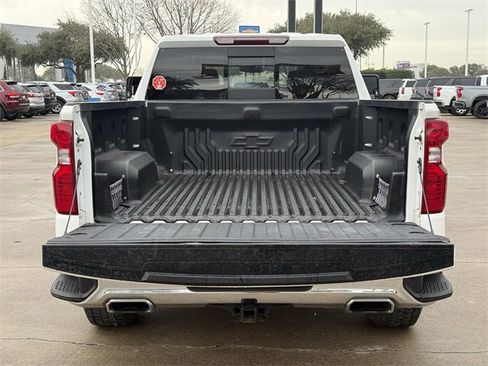 Used 2020 Chevrolet Silverado 1500 LT w/ All-Star Edition image 31