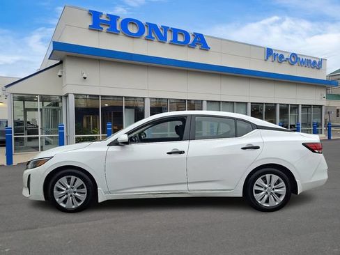 Used 2024 Nissan Sentra S FWD image 8