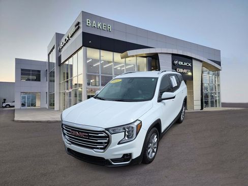 Used 2022 GMC Terrain SLT FWD image 1