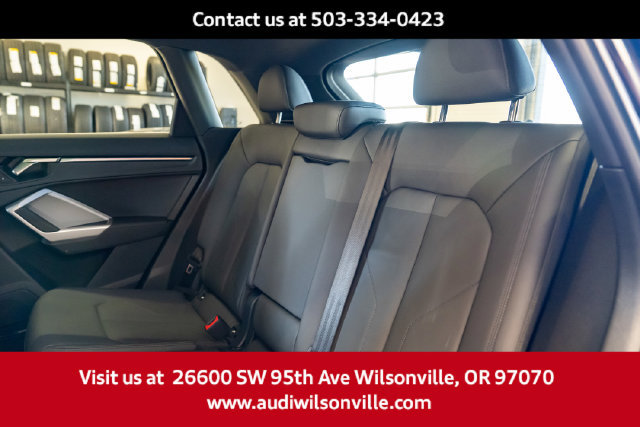 Used 2025 Audi Q3 2.0T Premium Plus w/ Premium Plus Package AWD/4WD image 27