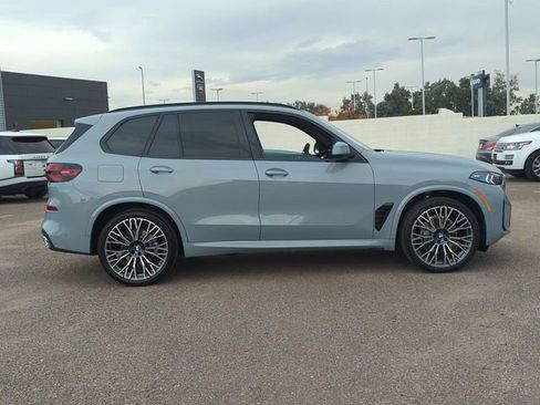 New 2026 BMW X5 xDrive40i w/ M Sport Package image 5