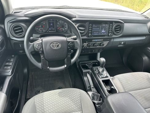 Used 2022 Toyota Tacoma SR AWD/4WD image 22