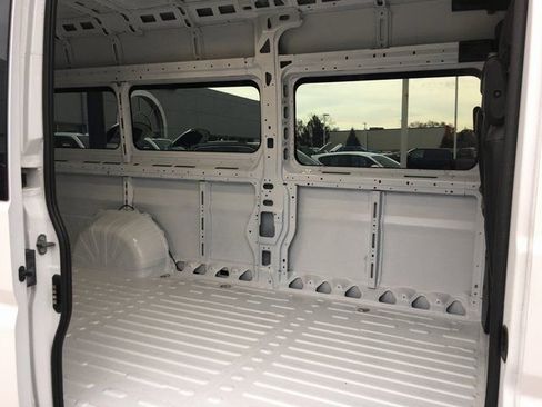 New 2024 RAM ProMaster 3500 w/ Leather Interior Group image 21