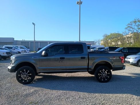 Used 2020 Ford F150 XLT image 3