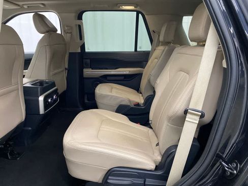 Used 2024 Ford Expedition Limited AWD/4WD image 20