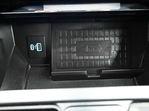 Used 2022 Ford F150 Platinum w/ Equipment Group 701A High AWD/4WD image 23