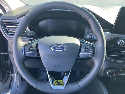 Used 2024 Ford Escape Active w/ Cold Weather Package image 11