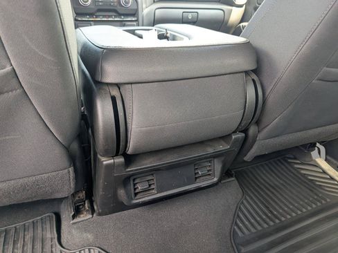 Used 2023 Chevrolet Silverado 1500 Custom Trail Boss w/ LPO, Dark Essentials Package AWD/4WD image 30