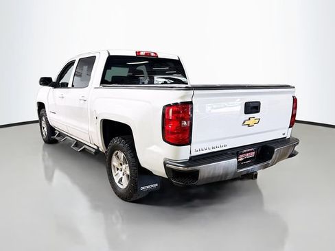 Used 2018 Chevrolet Silverado 1500 LT w/ LT Convenience Package AWD/4WD image 8