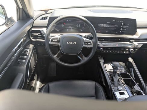 Used 2024 Kia Telluride S FWD image 21