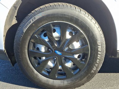 Certified 2023 Ford Maverick XL w/ Equipment Group 100A Standard image 9