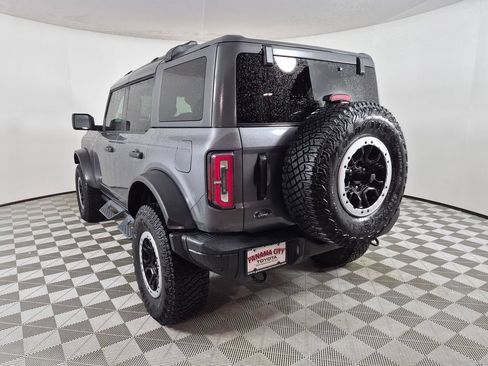 Used 2023 Ford Bronco Badlands w/ Sasquatch Package AWD/4WD image 5
