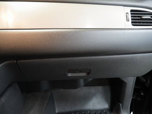 Used 2013 Chevrolet Avalanche LT w/ Suspension Package, Off-Road image 36