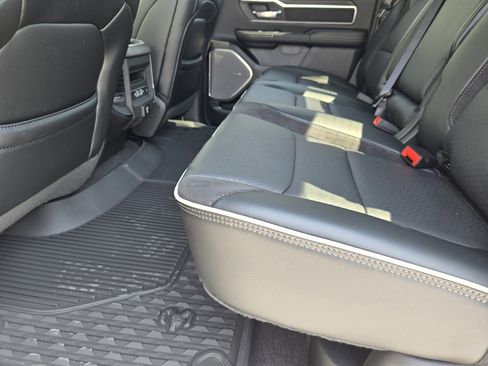 New 2026 RAM 1500 Laramie AWD/4WD image 21
