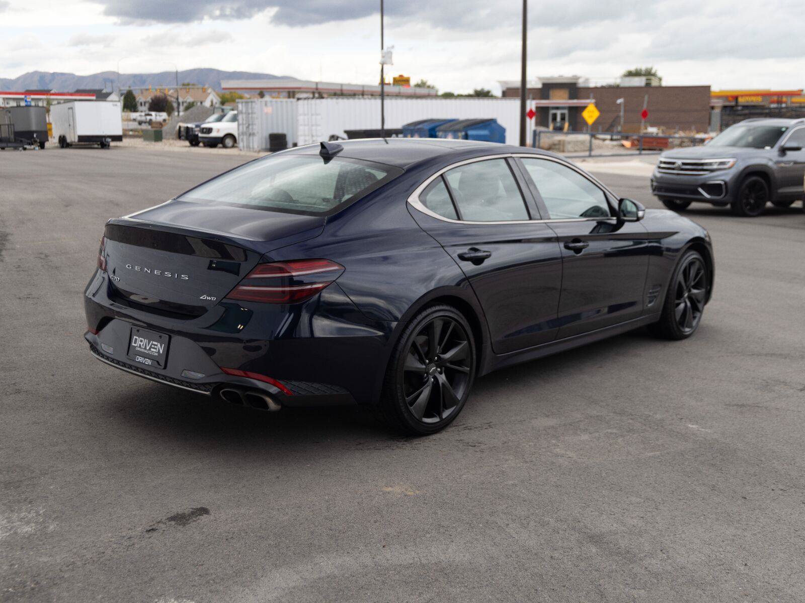 Used 2023 Genesis G70 2.0T w/ Sport Prestige Package AWD/4WD image 9