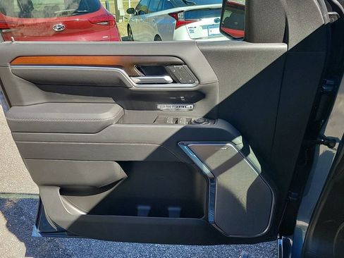 New 2025 GMC Sierra 1500 Denali AWD/4WD image 7