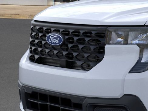 New 2026 Ford Maverick XLT w/ XLT Luxury Package FWD image 18