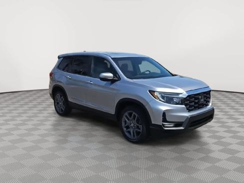 Certified 2023 Honda Passport EX-L image 2